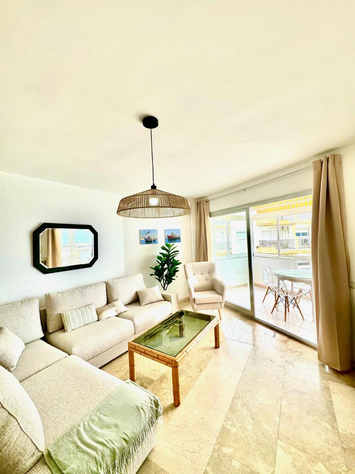 Apartamento In Front Of Sea & Center Marbella Exterior foto